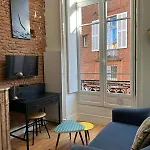 Appartement T1bis-cosy-place Salengro-metro