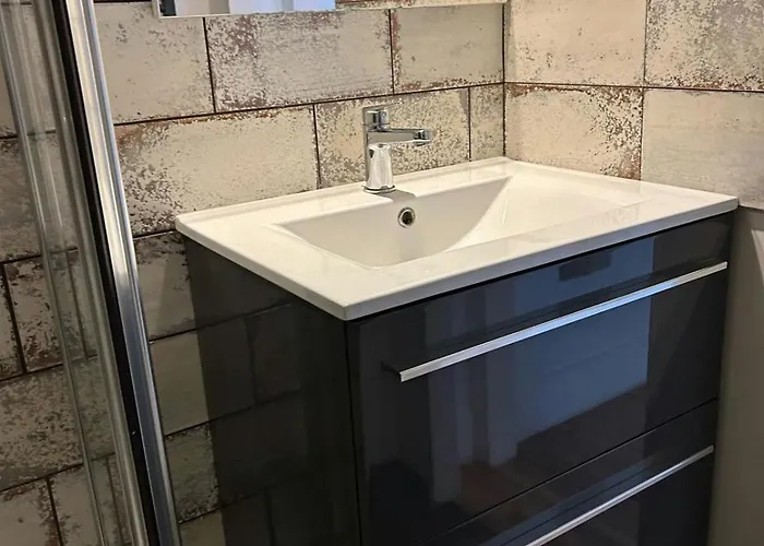 T1bis-cosy-place Salengro-metro Tuluza